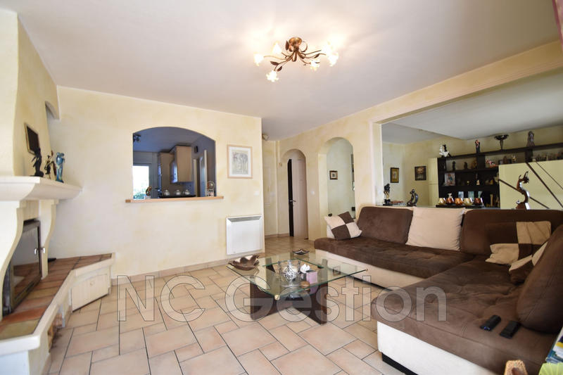 Maison - 125 m² - 4 pièces