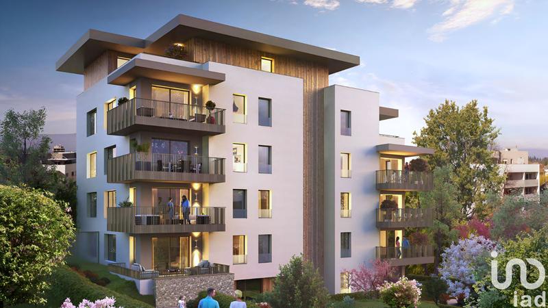 Appartement - 111 m² - 4 pièces