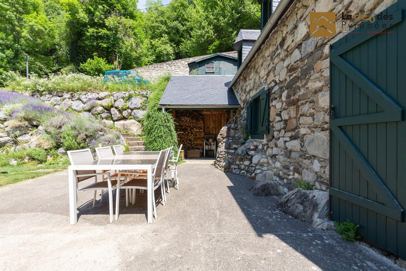 Maison ancienne - 194 m² - 7 pièces