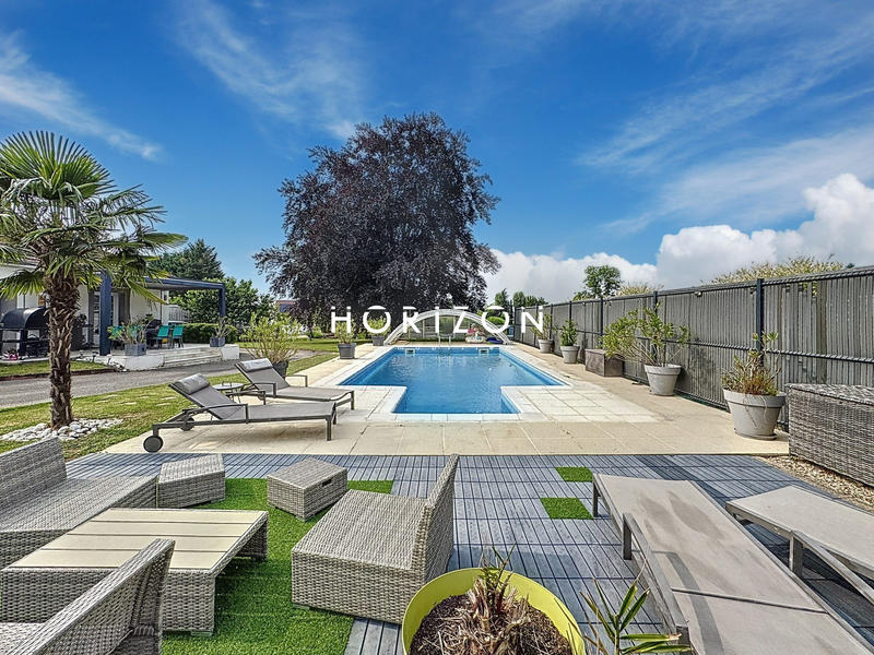 Maison ancienne - 165 m² - 8 pièces