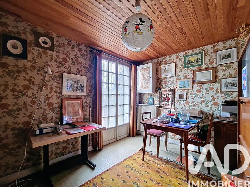 Maison - 213 m² - 8 pièces