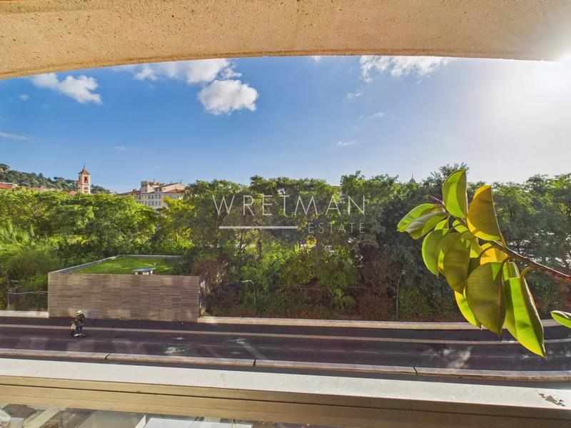 Appartement - 108 m² - 3 pièces