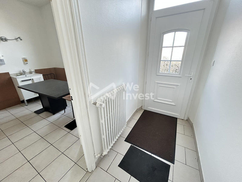 Bureau - 130 m² - 6 pièces