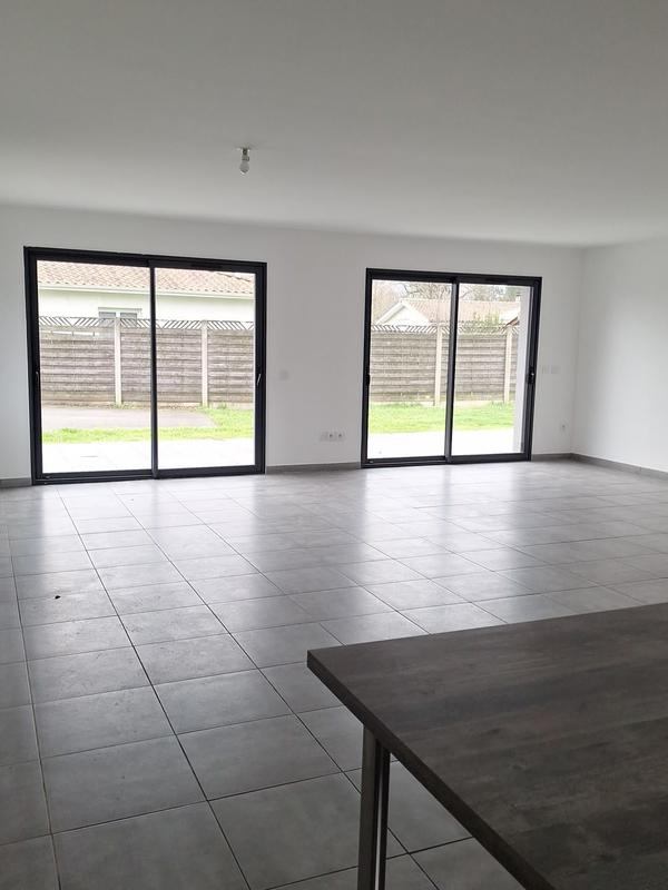 Maison contemporaine - 109 m² - 4 pièces