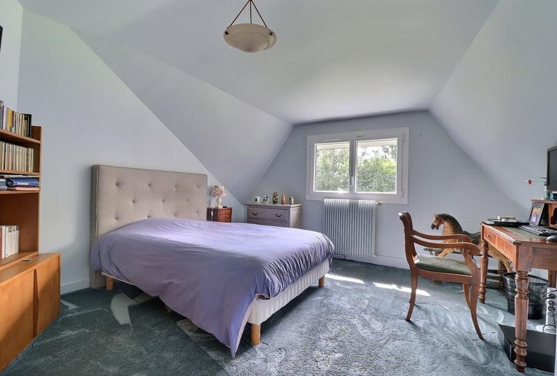 Maison - 215 m² - 7 pièces