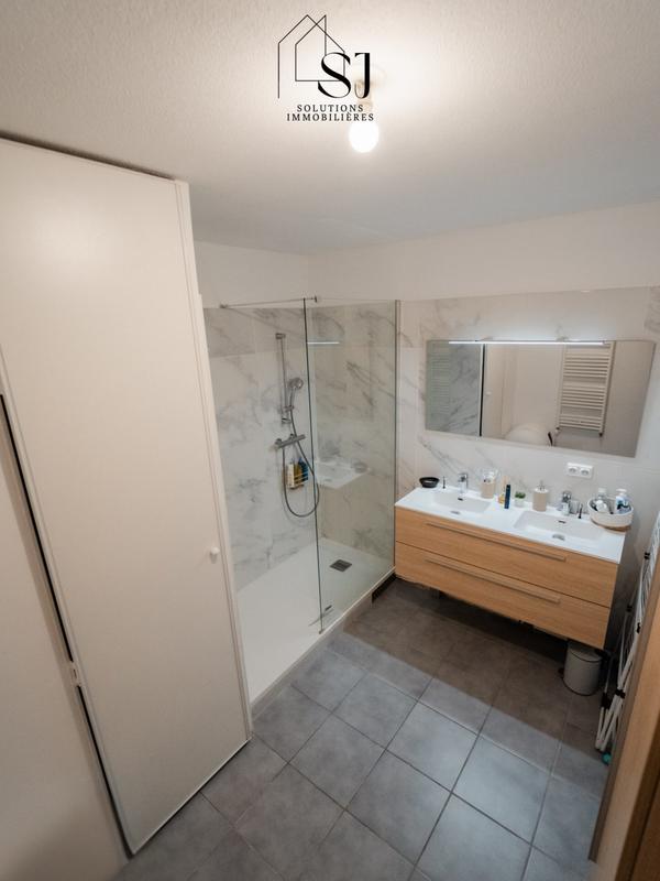 Appartement - 65 m² - 3 pièces