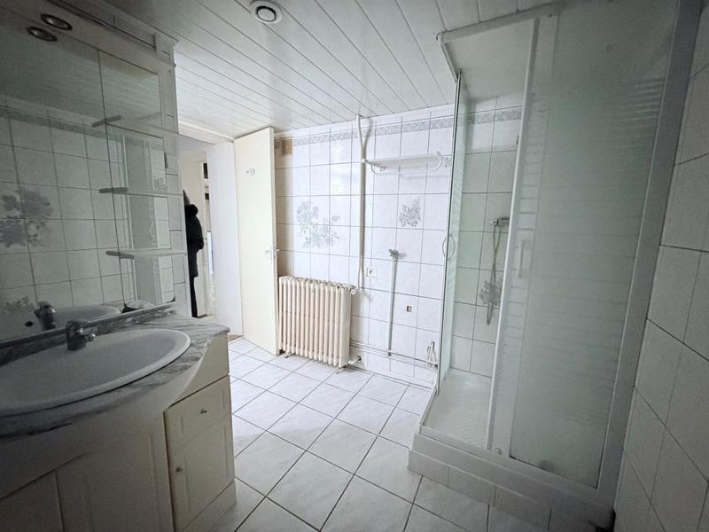 Maison - 104 m² - 4 pièces