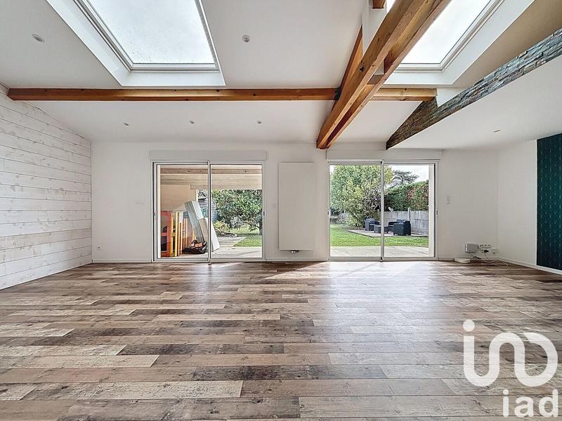 Maison - 142 m² - 6 pièces