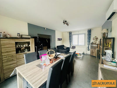 Maison - 65 m² - 4 pièces