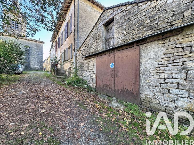 Maison de village - 180 m² - 7 pièces