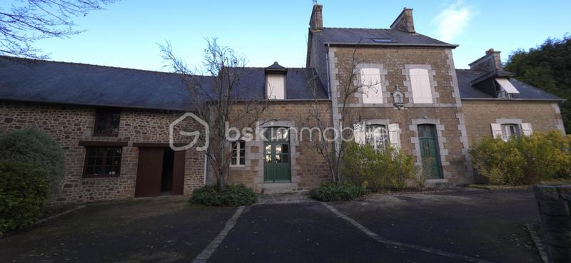 Corps de ferme - 201 m² - 8 pièces