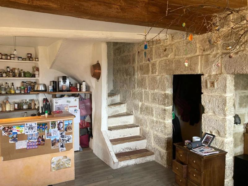 Maison - 84 m² - 4 pièces