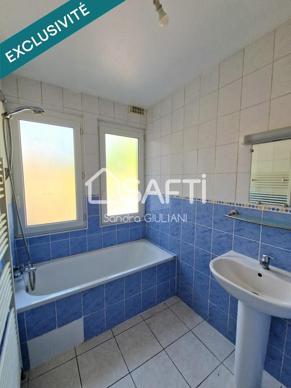 Appartement - 100 m² - 4 pièces