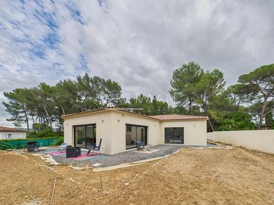 Villa - 127 m² - 4 pièces