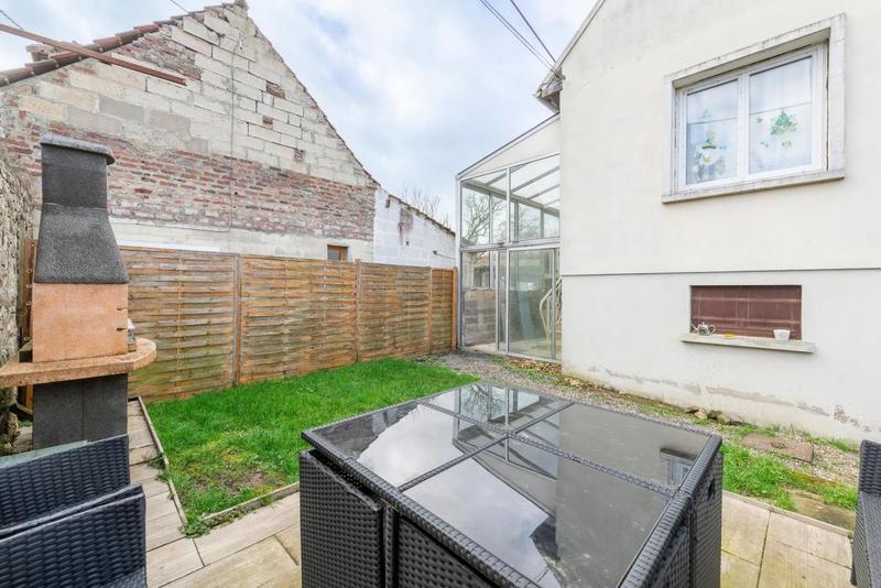 Maison de village - 94 m² - 5 pièces