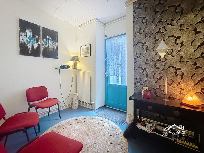 Local d'activités - 58 m² - 5 pièces