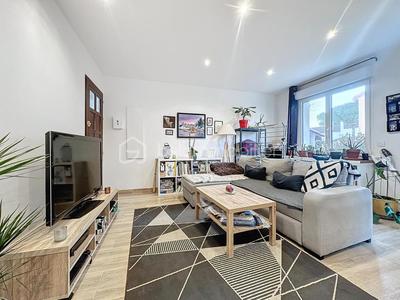 Maison de ville - 82 m² - 4 pièces