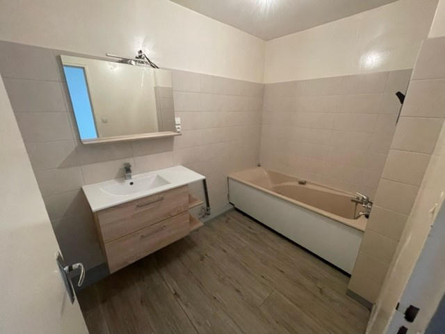 Appartement - 77 m² - 3 pièces