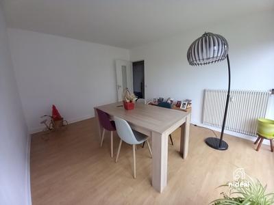 Appartement - 81 m² - 4 pièces