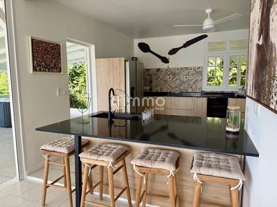 Villa - 180 m² - 6 pièces