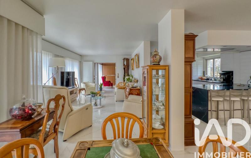 Appartement - 135 m² - 5 pièces