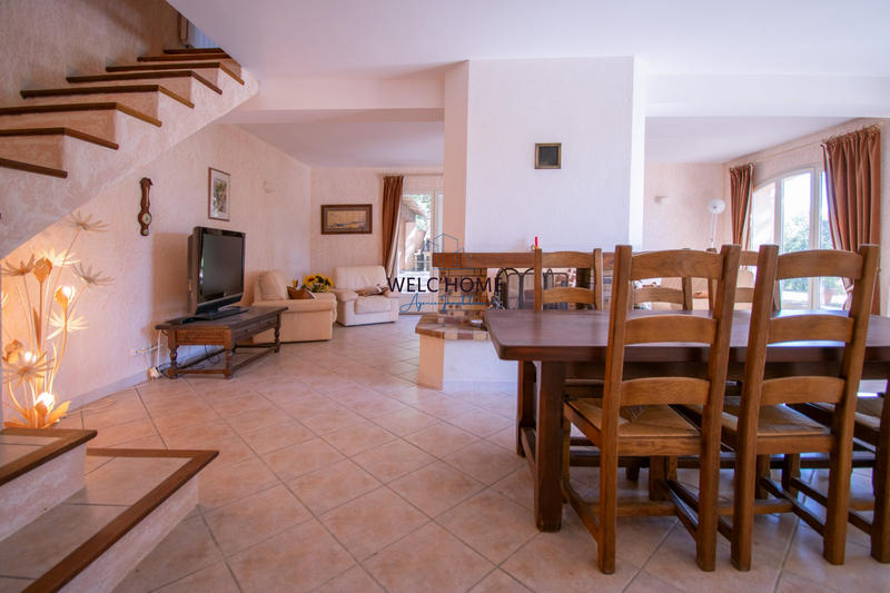 Bastide - 181 m² - 9 pièces