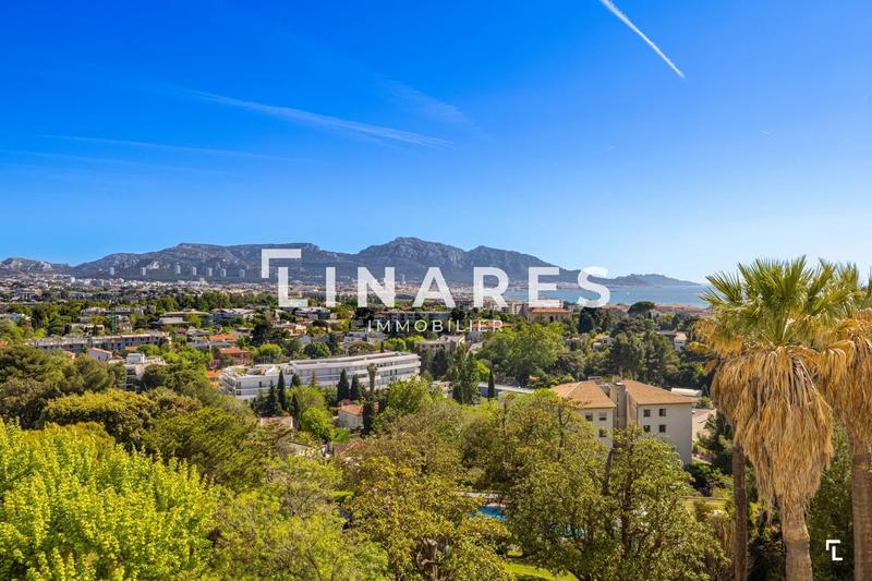 Appartement - 107 m² - 3 pièces