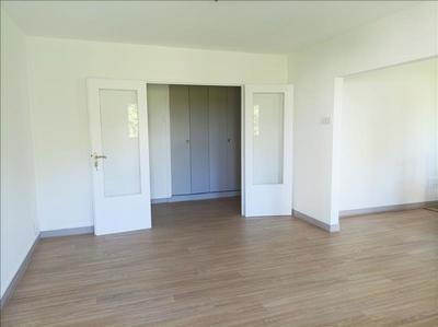 Appartement - 77 m² - 3 pièces