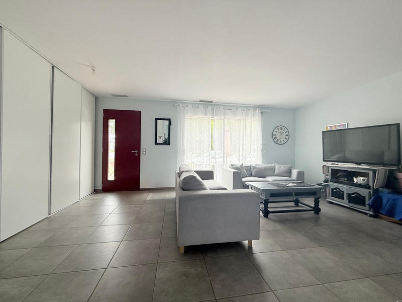 Maison - 130 m² - 6 pièces