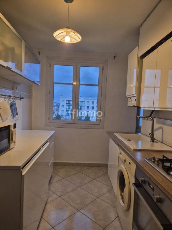 Appartement - 61 m² - 4 pièces