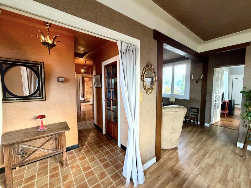 Maison - 100 m² - 5 pièces