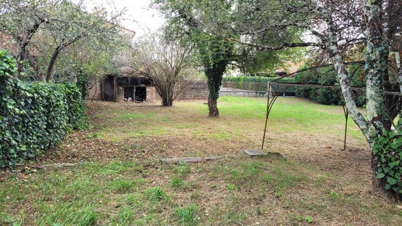 Maison - 102 m² - 7 pièces