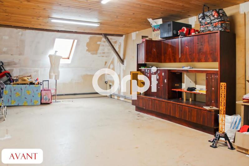 Maison - 194 m² - 5 pièces