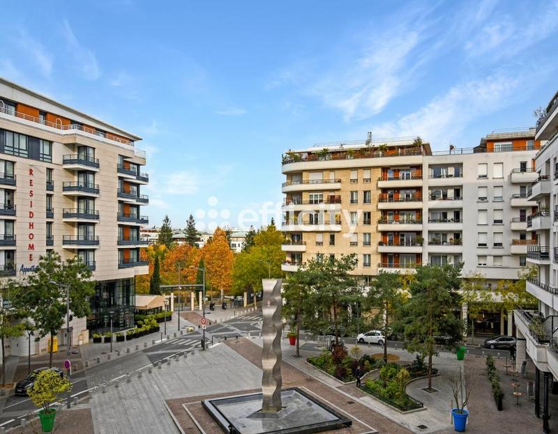 Appartement - 96 m² - 4 pièces