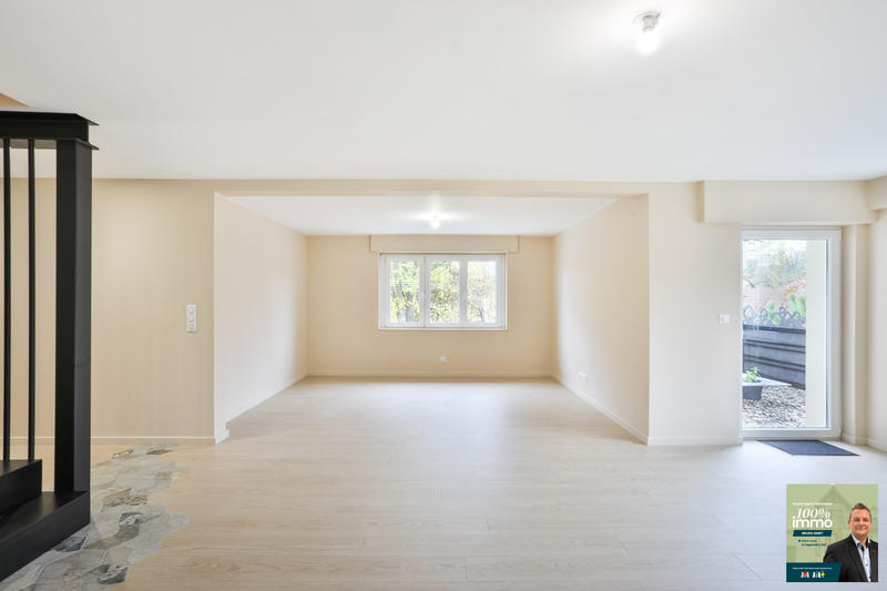 Maison - 179 m² - 6 pièces