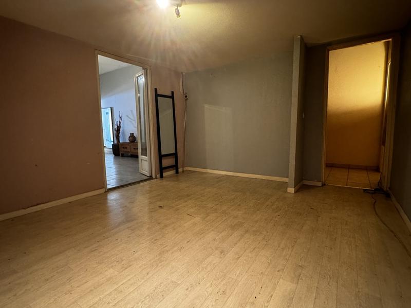 Local commercial - 124 m²