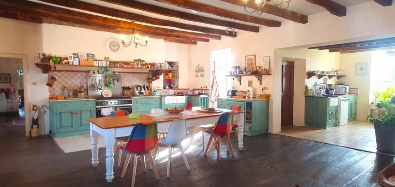 Corps de ferme - 431 m² - 11 pièces