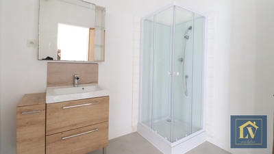 Immeuble - 8 pièces