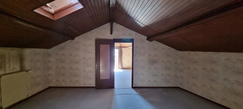 Maison - 200 m² - 7 pièces