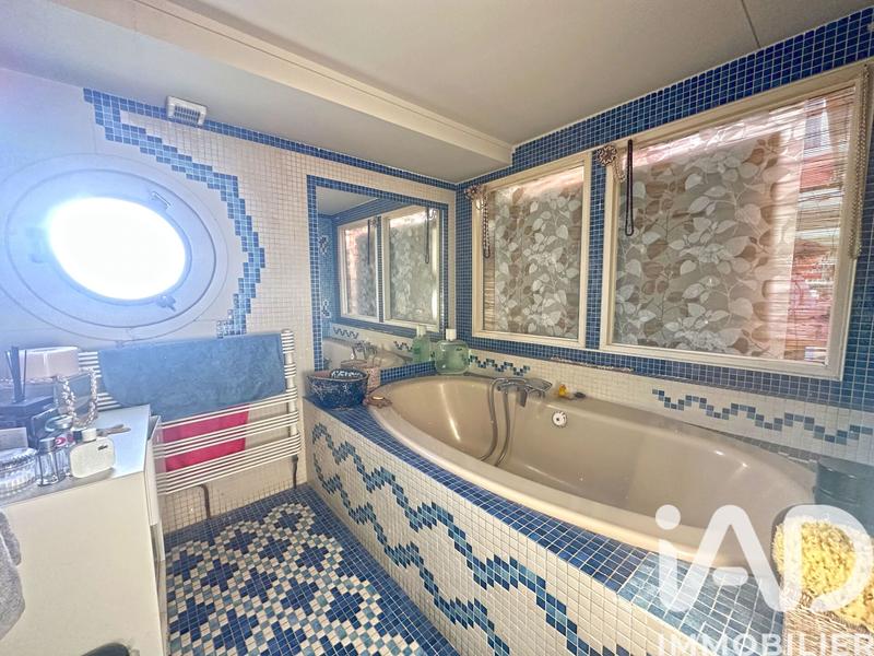 Appartement - 220 m² - 9 pièces