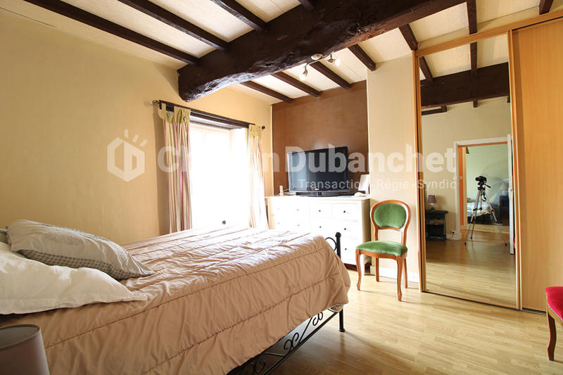 Maison - 148 m² - 6 pièces