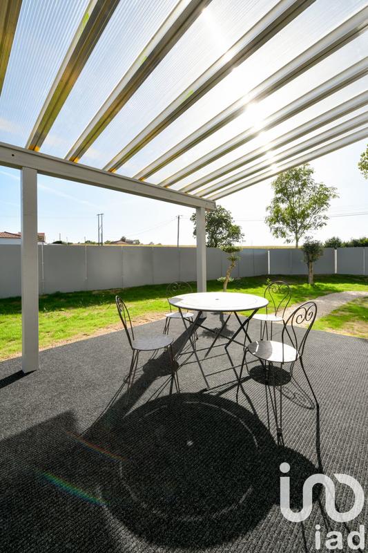 Maison - 97 m² - 5 pièces