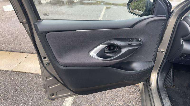 Toyota Yaris IV 1.5 Vvti 116 Hybrid E-Cvt 92 Business Dynamic - Automatique