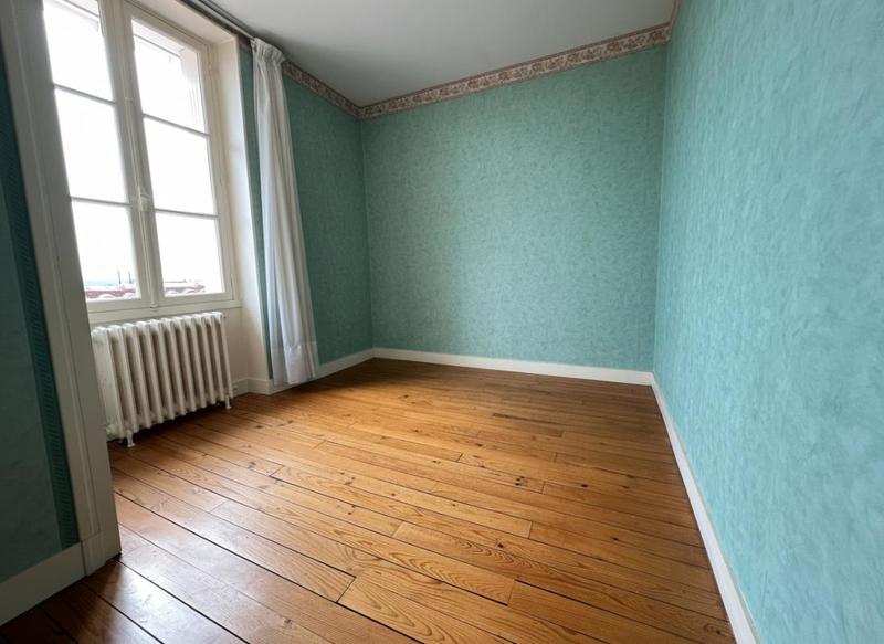 Maison - 105 m² - 6 pièces