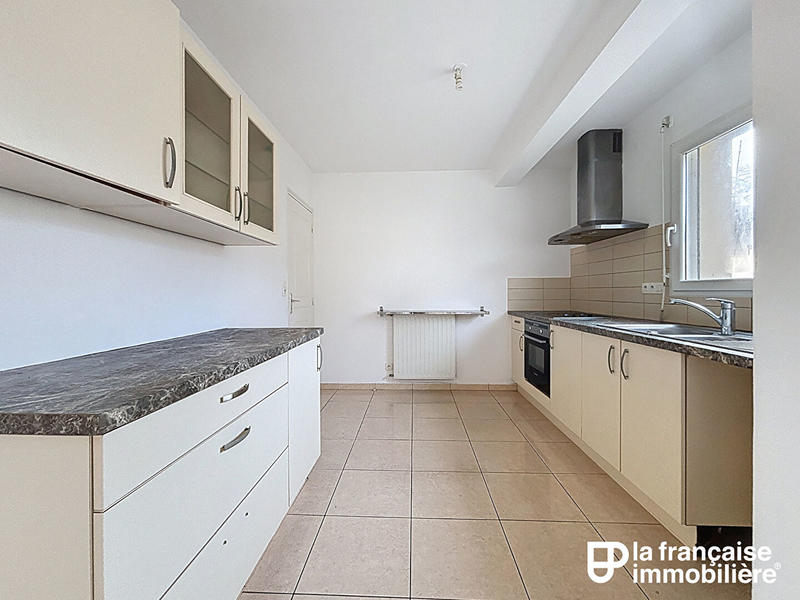 Maison - 130 m² - 8 pièces