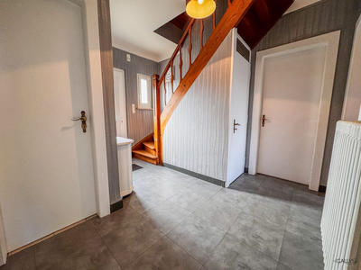 Maison - 97 m² - 5 pièces