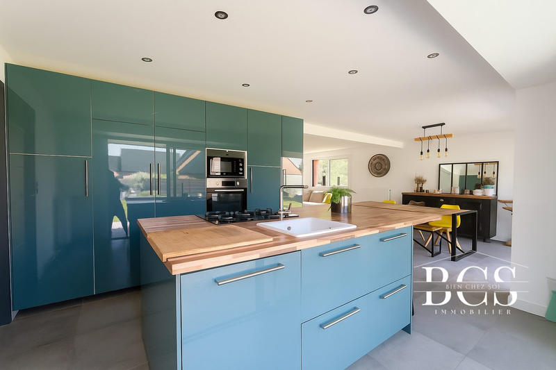 Maison contemporaine - 129 m² - 8 pièces