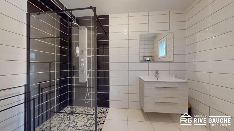 Maison - 151 m² - 6 pièces