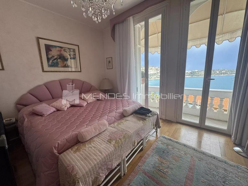 Villa - 169 m² - 7 pièces