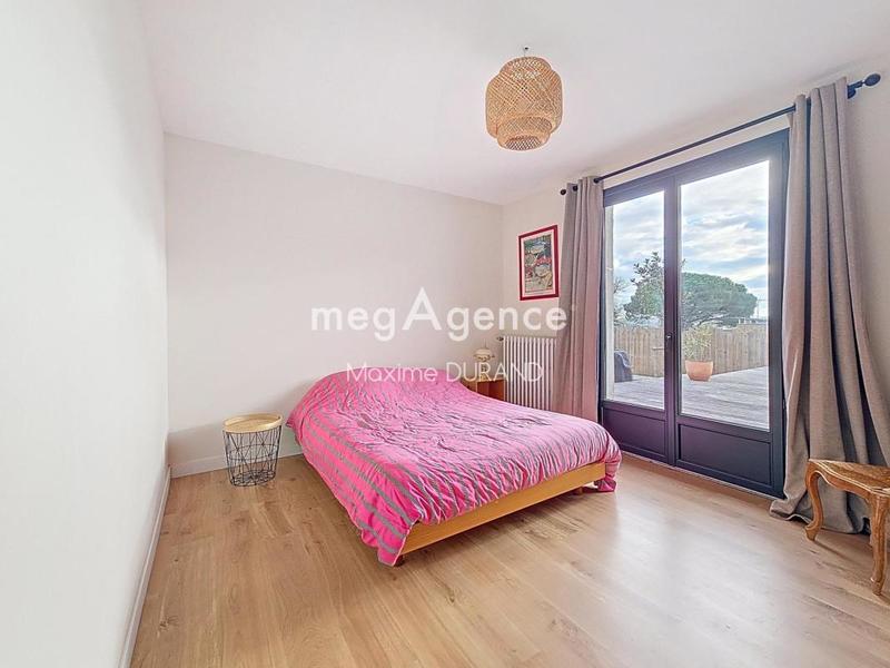 Maison - 273 m² - 10 pièces